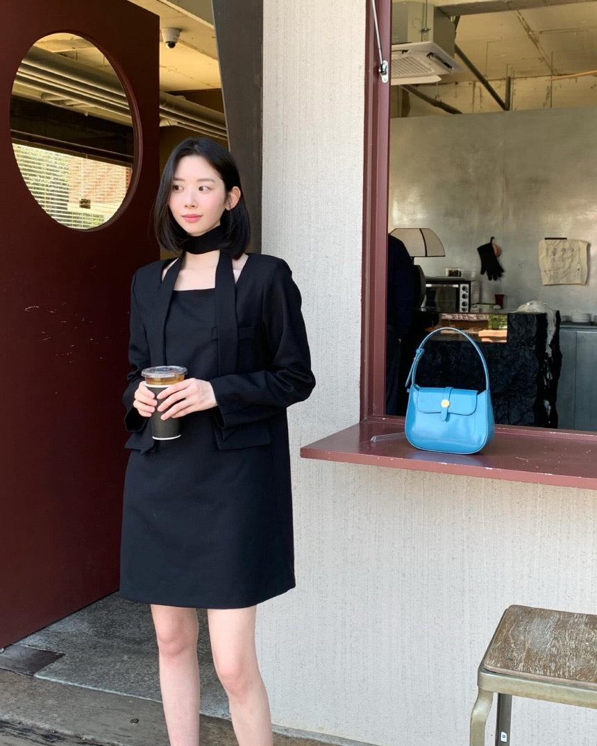法式方領系帶連身裙