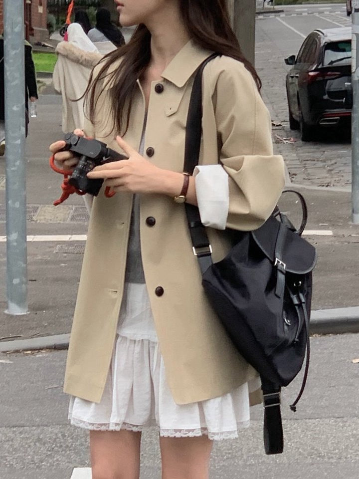 簡約翻領風衣